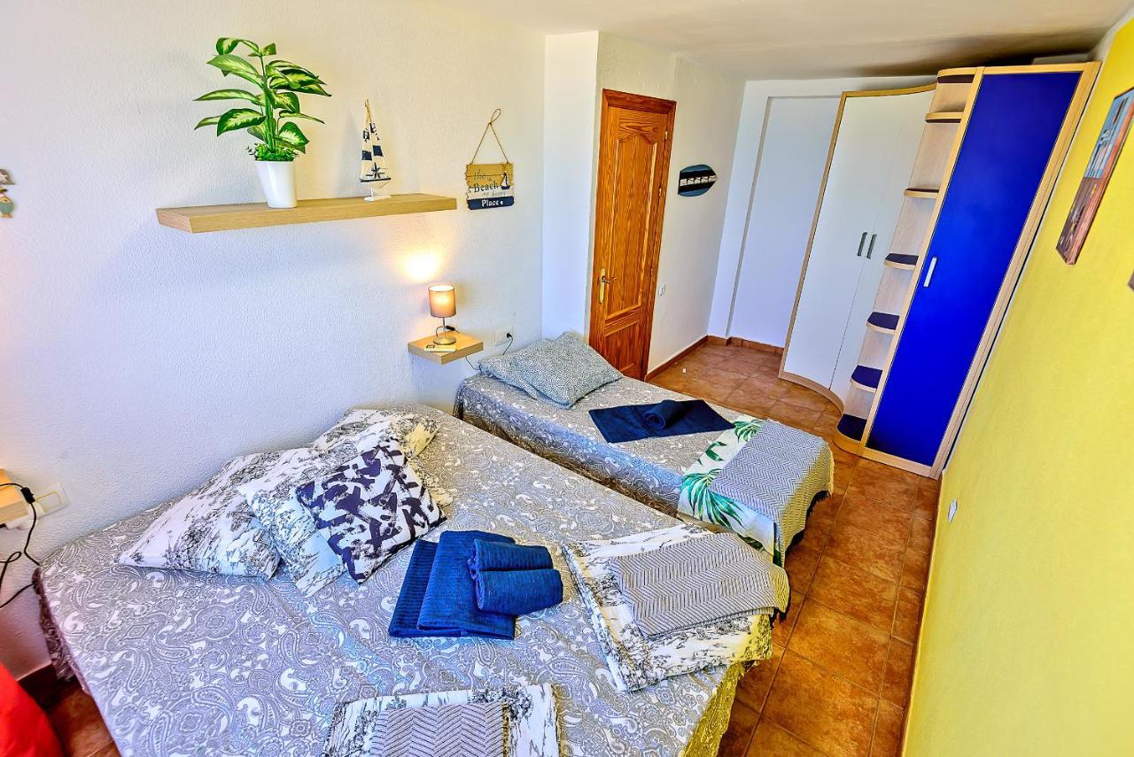 Сasa de vacaciones Ocean Sunset Beachfront House With Terraces *