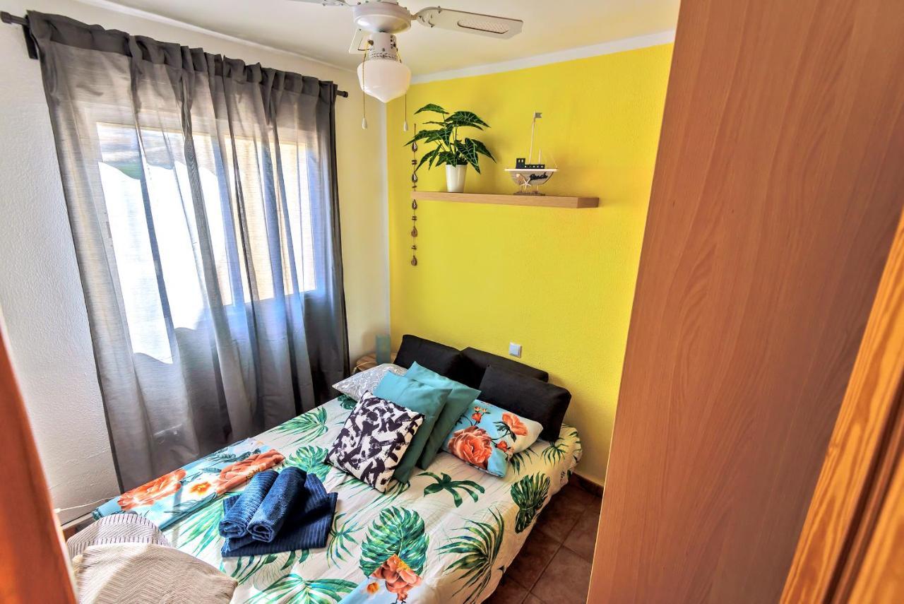 Ocean Sunset Beachfront House With Terraces Casa vacanze *