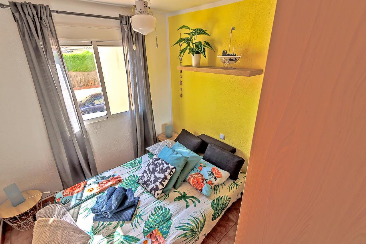 Сasa de vacaciones Ocean Sunset Beachfront House With Terraces *